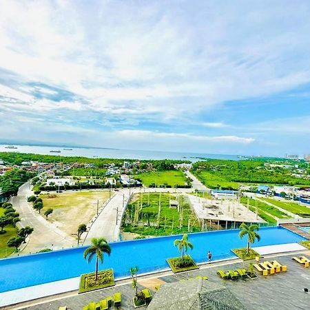 Mactan Newtown Condo Lapu-Lapu City Buitenkant foto