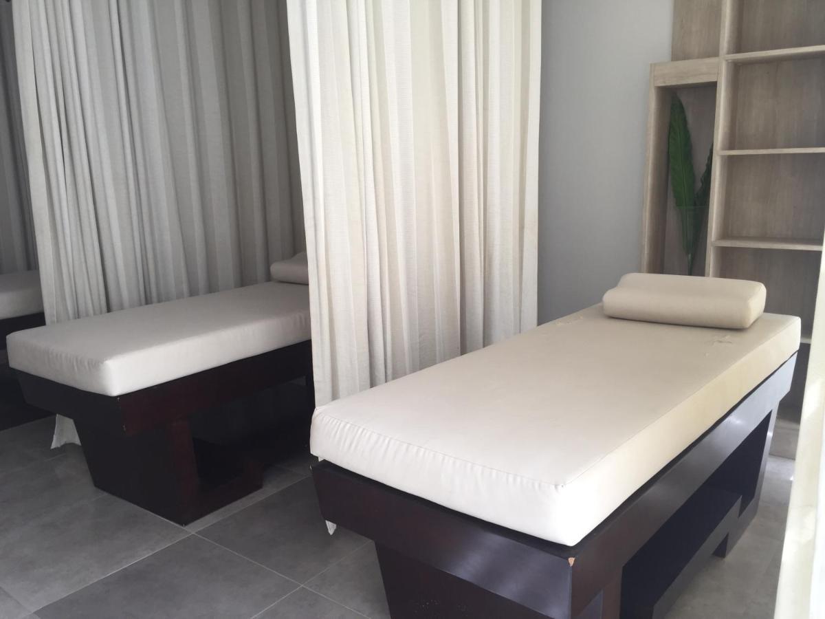 Mactan Newtown Condo Lapu-Lapu City Buitenkant foto