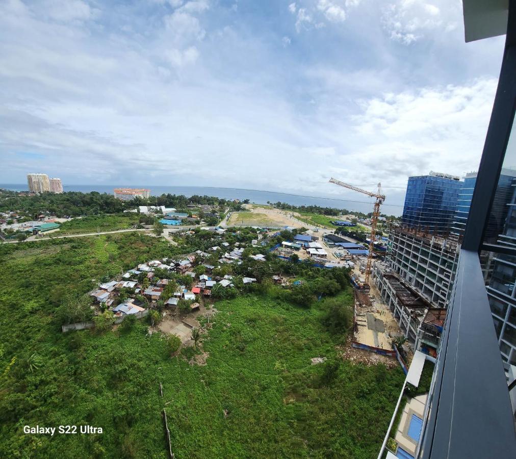 Mactan Newtown Condo Lapu-Lapu City Buitenkant foto