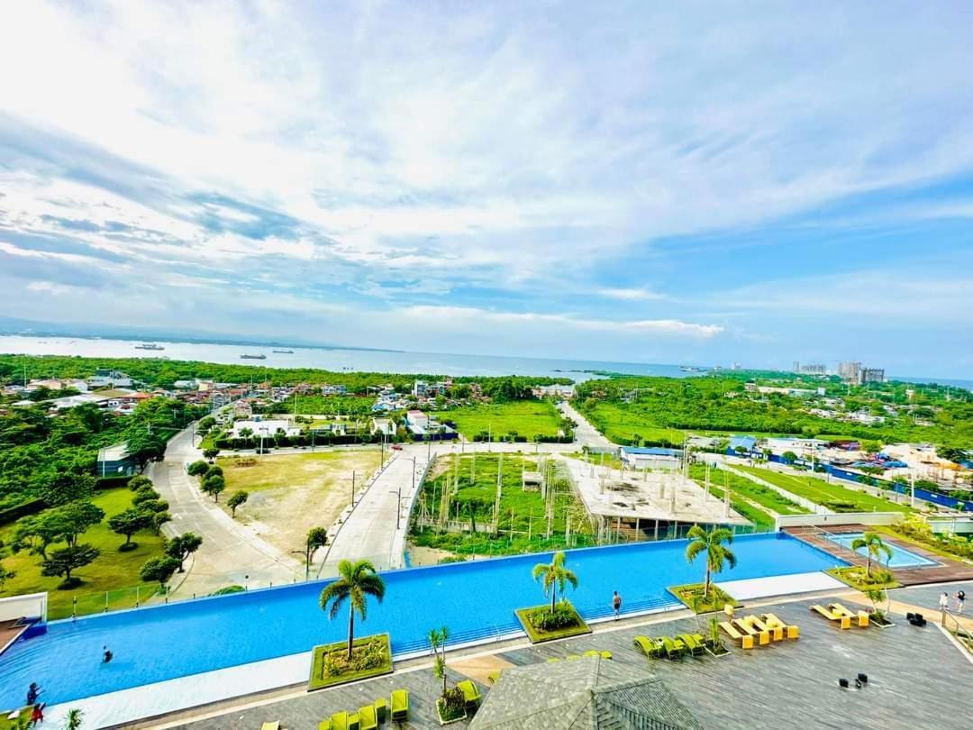 Mactan Newtown Condo Lapu-Lapu City Buitenkant foto