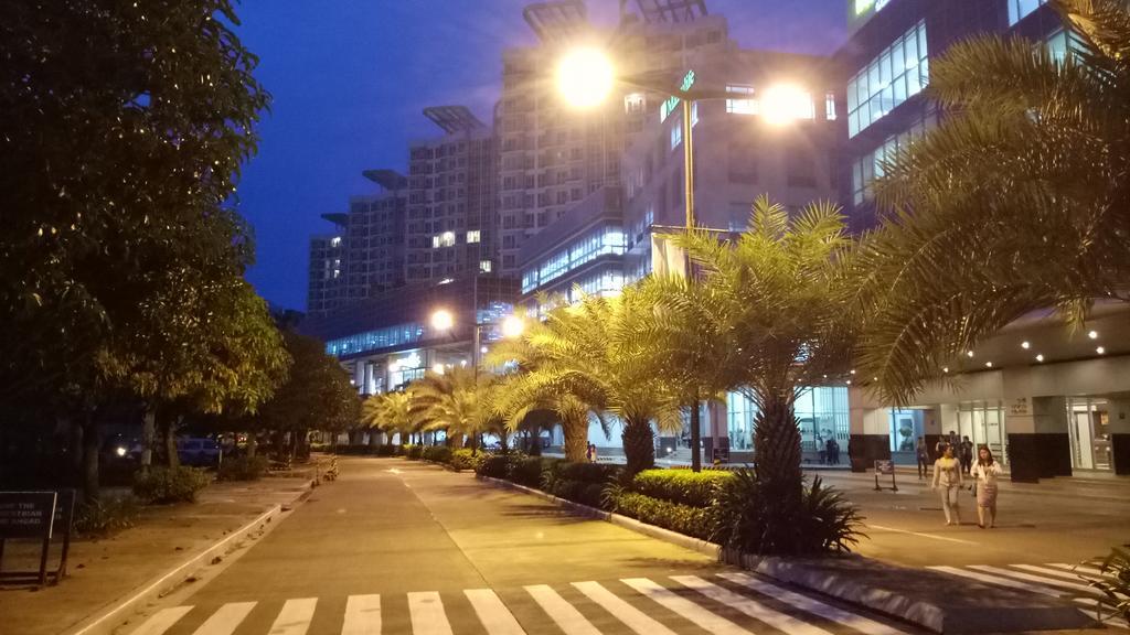 Mactan Newtown Condo Lapu-Lapu City Buitenkant foto