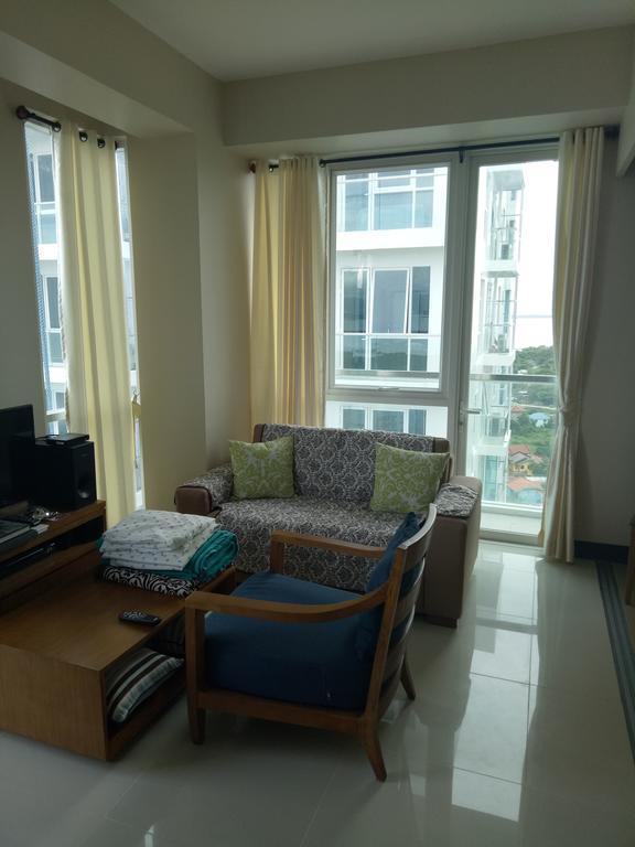 Mactan Newtown Boulevard Lapu-Lapu City Buitenkant foto