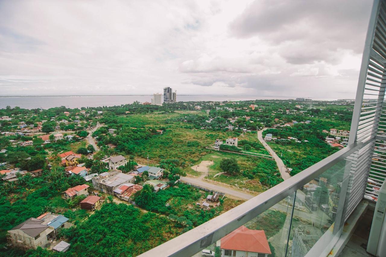 Mactan Newtown Condo Lapu-Lapu City Buitenkant foto
